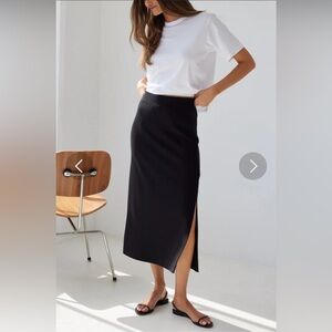 AYR High Hopes Black Knit Side Slit Midi Skirt Small S EUC